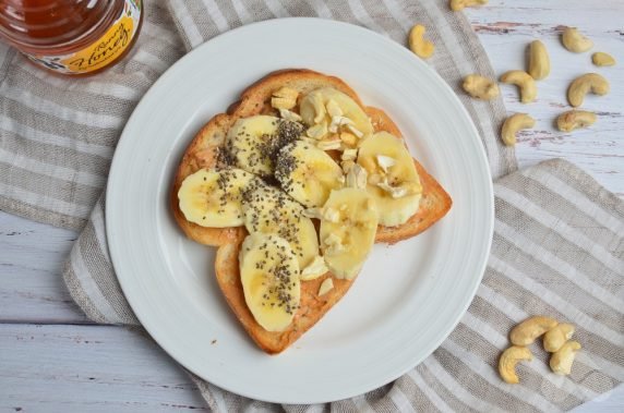 Sandwich sandwich and banana - recipe photo, step 3