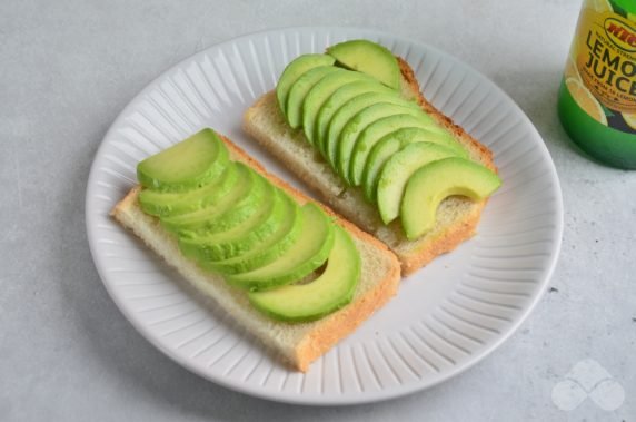 Sandwords with avocado and chili - recipe photo, step 1