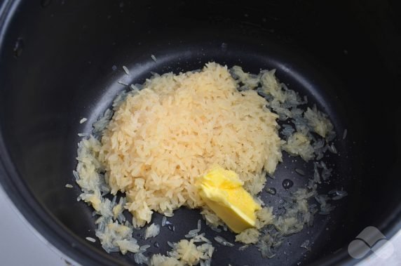 Scattered rice in a slow cooker - recipe photo, step 2