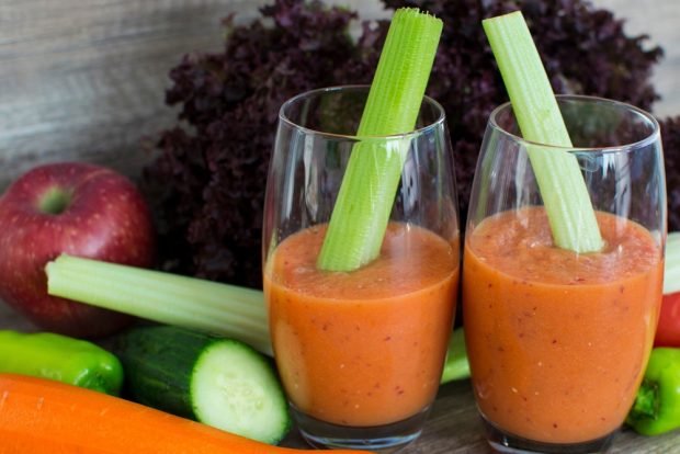 Smaws of vegetables in a blender