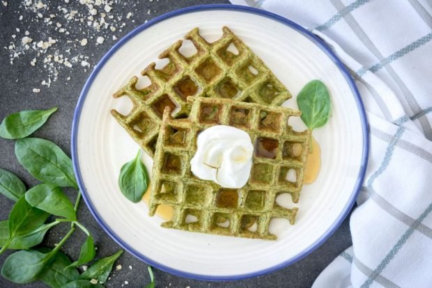 Spinach waffles