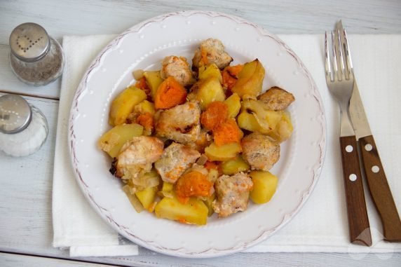 Star from turkey, potatoes and pumpkin in the oven - recipe photo, step 6