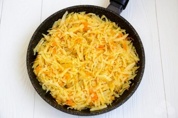 Stewed pp cabbage - recipe photo, step 3