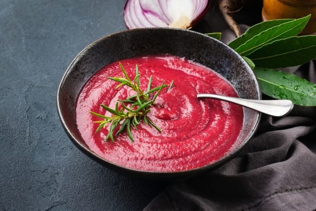 Ukrainian borsch in French