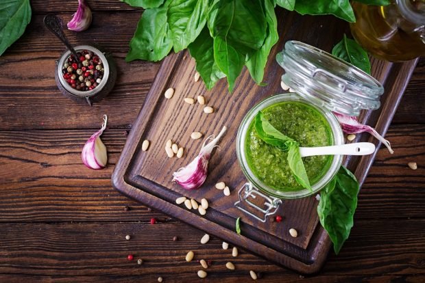 Vegan sauce pesto Vegan sauce pesto