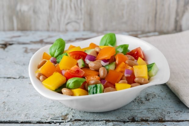 Vegetable salad with beans Vegetable salad with beans