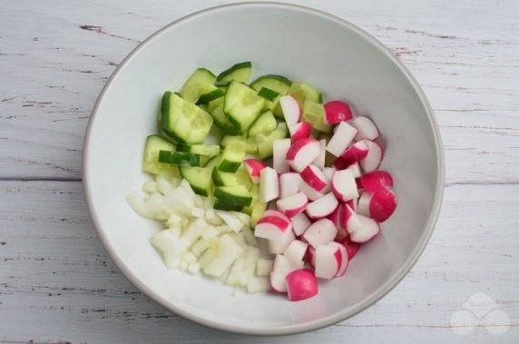 Vegetable salad with canned fish - recipe photo, step 1