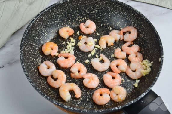 Vegetable salad with shrimp - recipe photo, step 6
