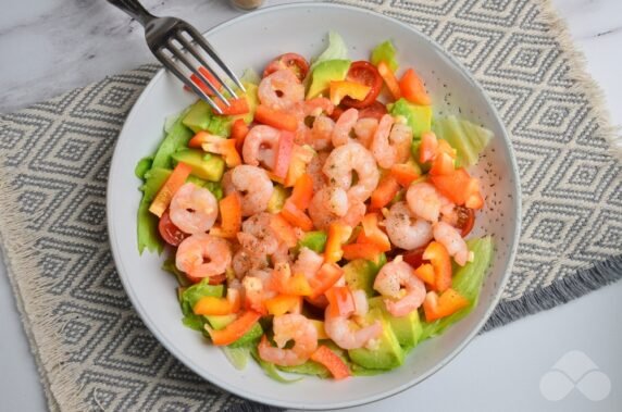 Vegetable salad with shrimp - recipe photo, step 8