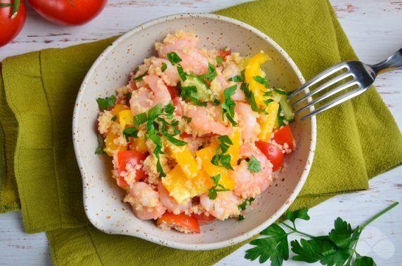 Vegetable salad with shrimp and piece - recipe photo, step 5