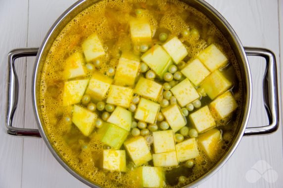 Vegetable soup with greens - recipe photo, step 3