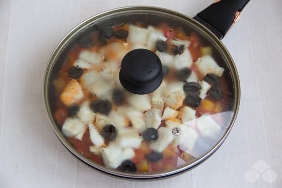 Vegetable stew with fish and olives - recipe photo, step 7