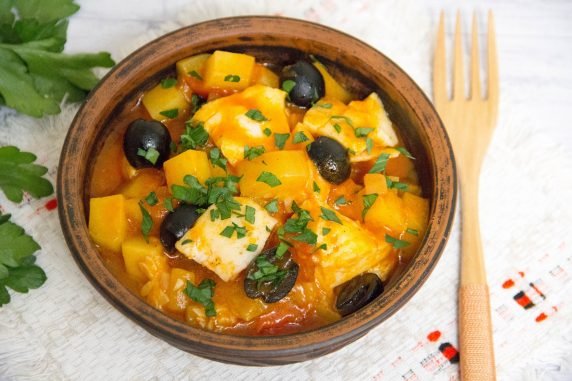 Vegetable stew with fish and olives - recipe photo, step 8