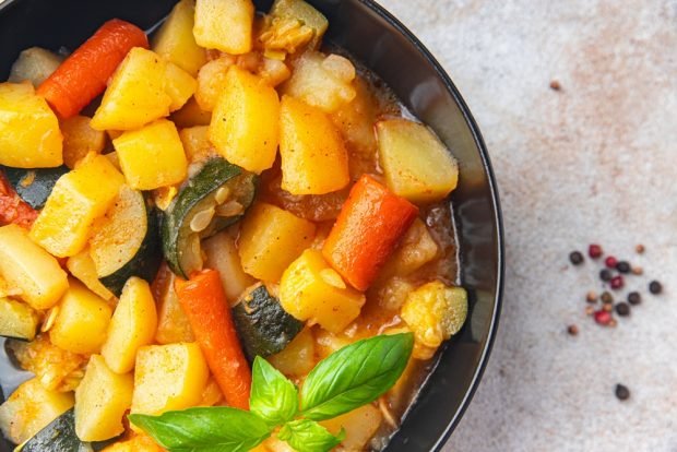 Vegetable stew with potatoes Vegetable stew with potatoes