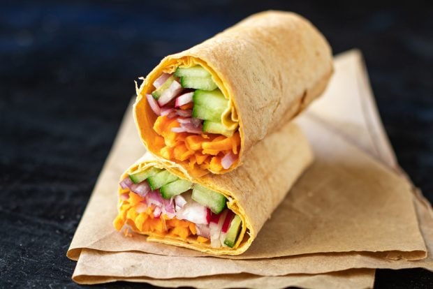 Vegetarian roulet from Lavash