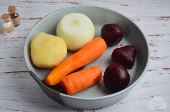 Vinaigrette with pickled onions - recipe photo, step 1